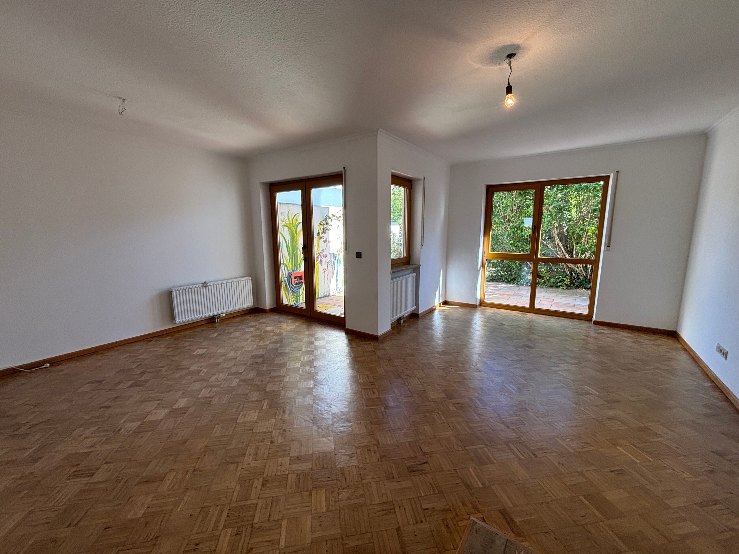 Großes, charmantes RMH mit Garten und Terrasse in Kirchheim b. München sucht neue Familie!